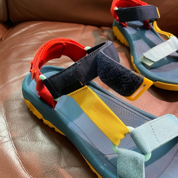 Teva Hurricane XLT2 Outdoor Voices Men's Sandals Hiking Red Blue Yellow Size 9 - Picture 9 of 10